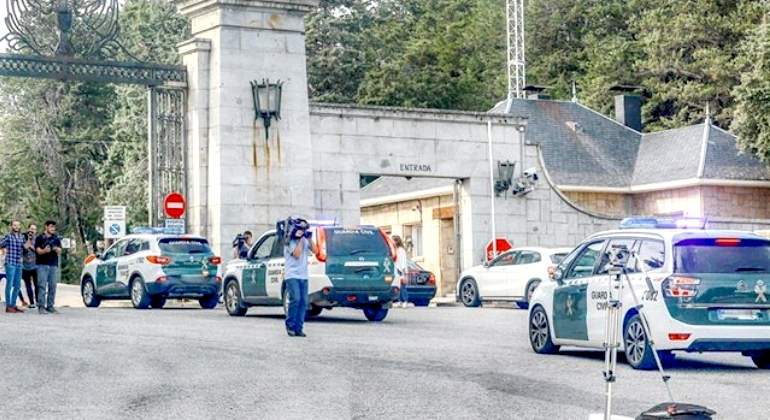 coches-guardia-civil-valle-caidos-ep.jpg