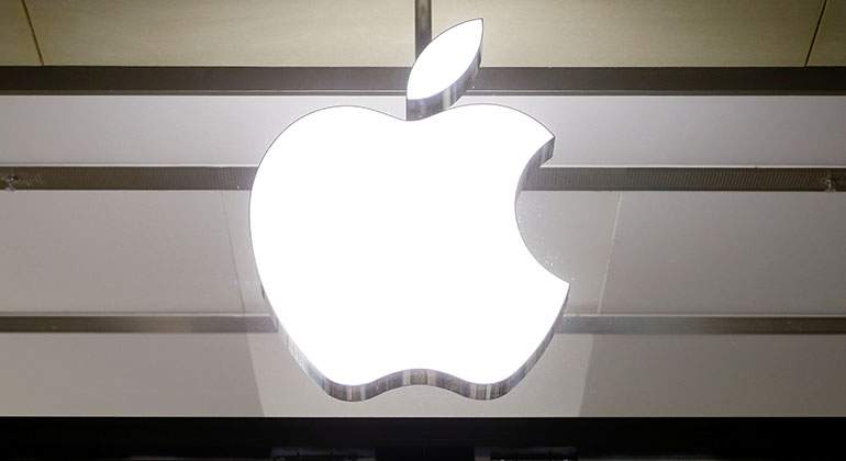 apple-logo-reuters.jpg
