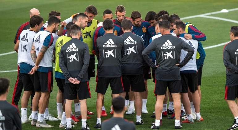 seleccion-pina-entrenamiento-efe.jpg