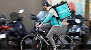 Deliveroo y Glovo presionan a Trabajo para evitar contratar a los autónomos