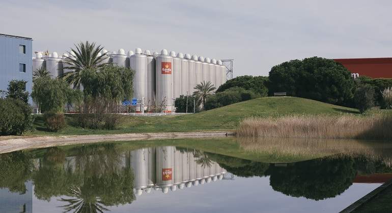 Fbrica de Estrella Damm de El Prat de Llobregat Barcelona