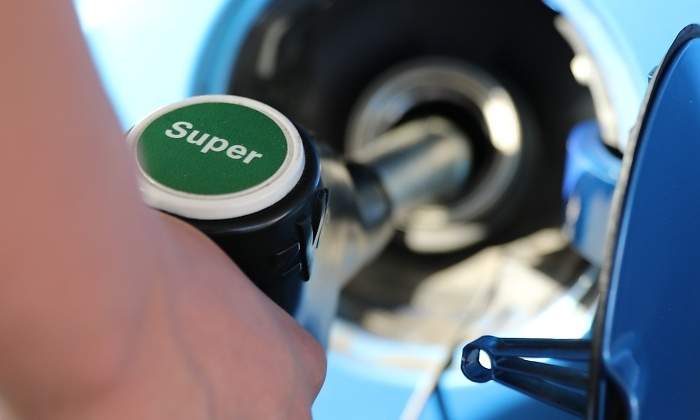 gasolina-diesel-precio-gasolinera-pixabay.jpg