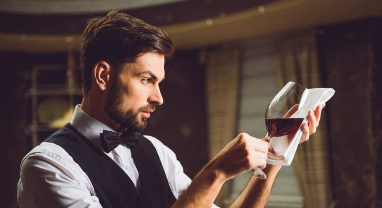 sumiller-vinos.jpg