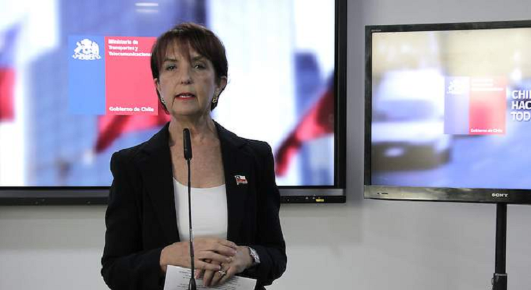 ministra-de-transportes-chile-goria-hutt.png