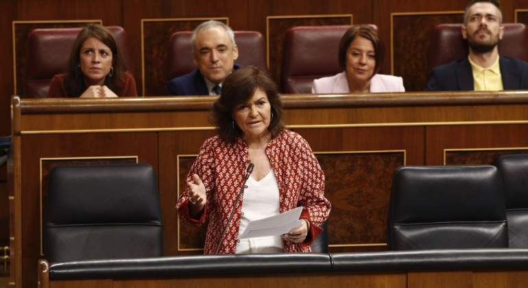 carmen-calvo-sesioncontrol-ep.jpg
