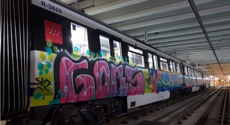 vagon-metro-madrid-pintado-ep.jpg