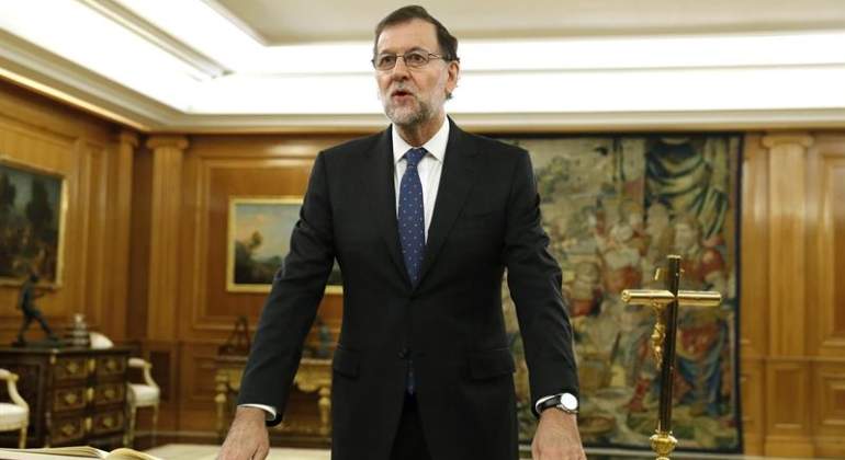 Rajoy-jurapresidente-31octubre2016EFE5.jpg