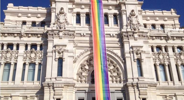 bandera-gay-dreams.jpg