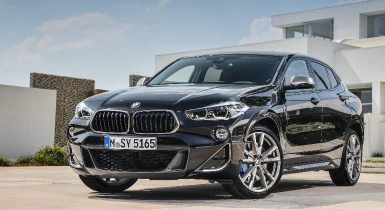 bmw-x2-M35i-2018-01.jpg