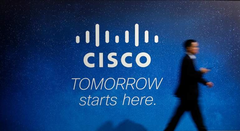 cisco-fondo-azul.jpg