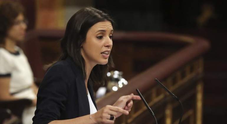 IreneMontero-mocioncensura-13junio-2017-EFE4.jpg