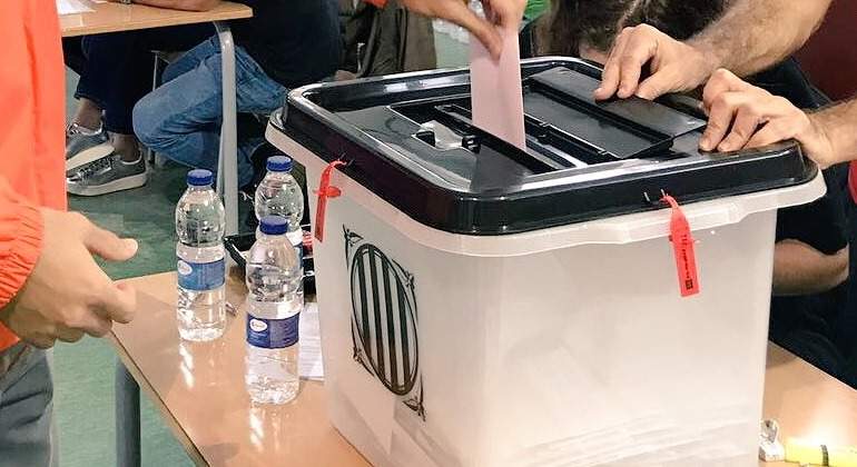 Urna-voto-si-2017.jpg