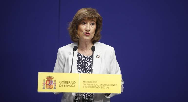 valdeolivas-yolanda-microfono.jpg