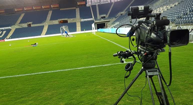 camara-derechos-futbol-television-770.jpg