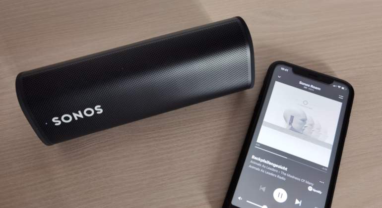 sonos-roam-1.jpg