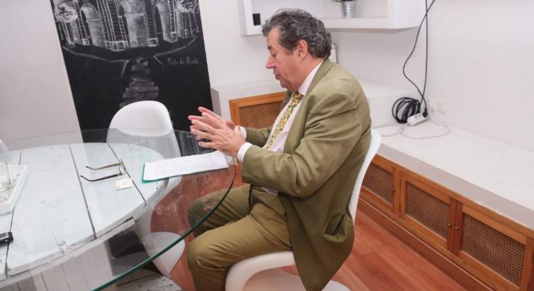 enrique-calvet-eurodiputado-elisa-senra.jpg