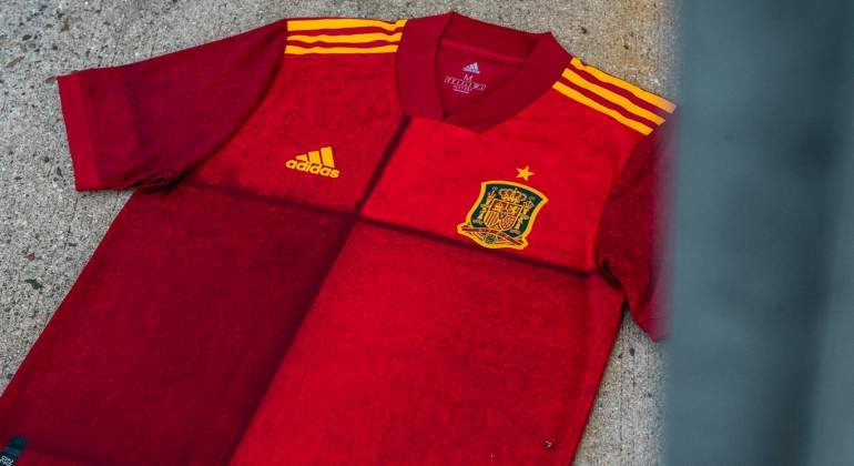 seleccion-camiseta-eurocopa2020-twitter.jpg