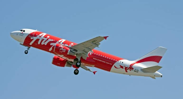 airasia-avion-vuelo.jpg
