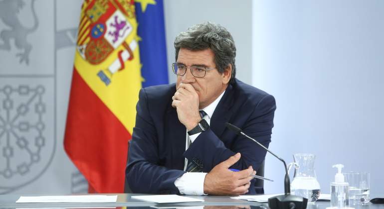 escriva-manos-cara-europa-press-770x420.jpg