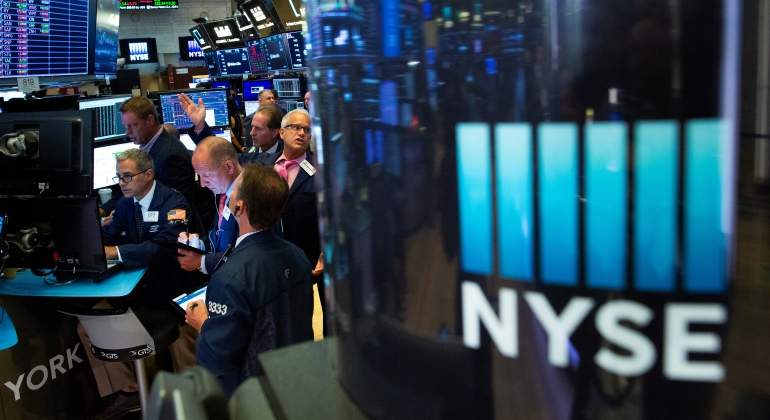 WallStreet3-NYSE-770-Reuters.jpg
