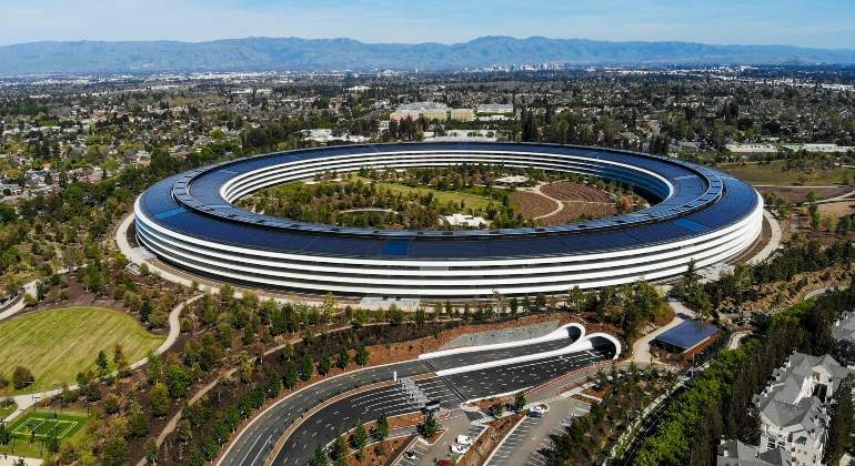 cupertino--CarlesRabada.jpg