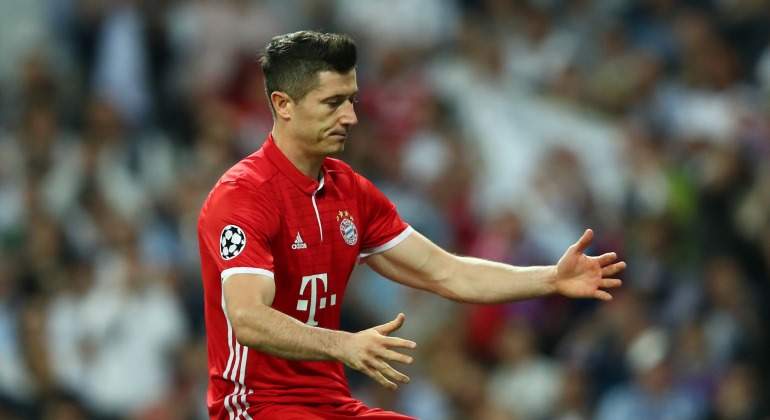 Lewandowski-Bernabeu-2017-reuters.jpg