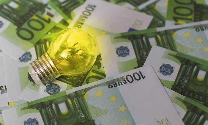 electricidad-bombilla-euros-dreams.jpg