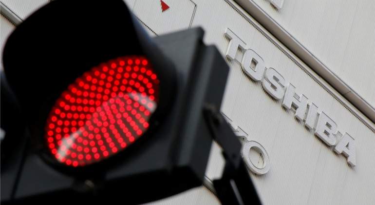 Toshiba-semaforo-reuters-770.jpg