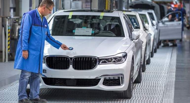 bmw-fabrica.jpg