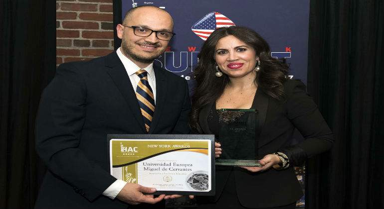 New-Award-2017-UEMC-222222.jpg