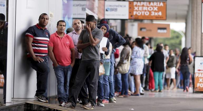 cola-paro-desempleo-brasil-reuters.jpg