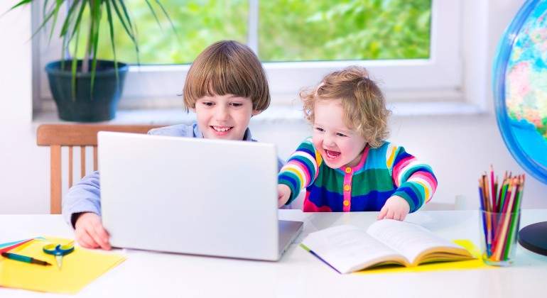 ninos-colegio-online.jpg