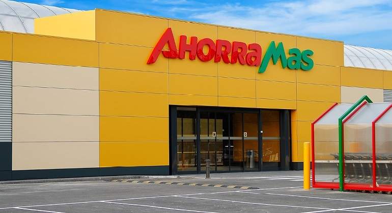 Ahorramas.jpg