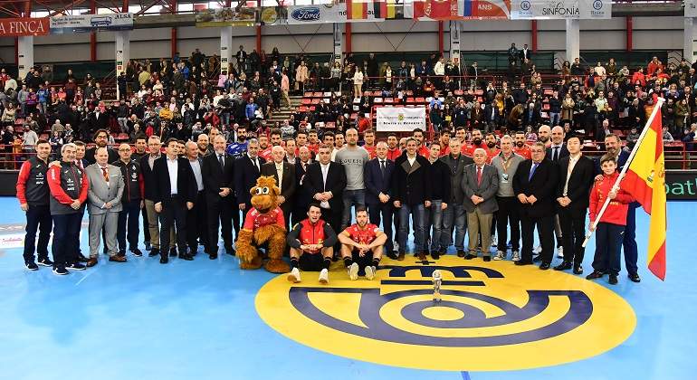 correos-balonmano-1.jpg