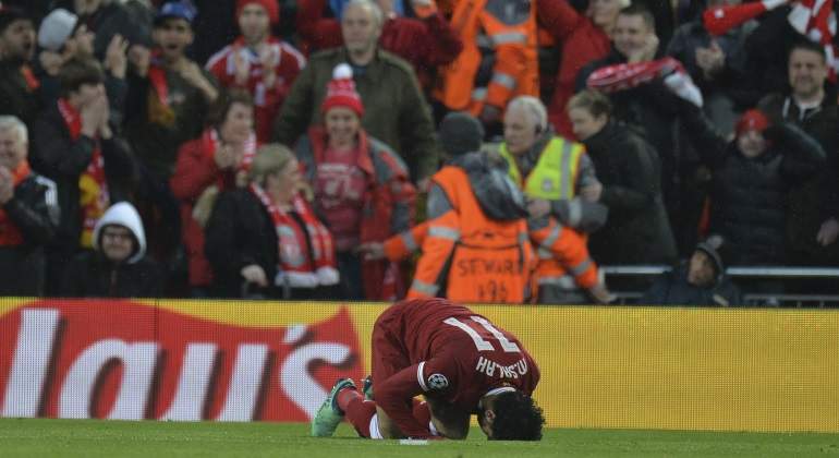 salah-arrodillado-roma-gol-efe.jpg