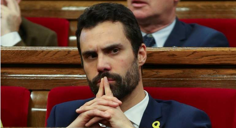 roger-torrent-parlament-efe.jpg