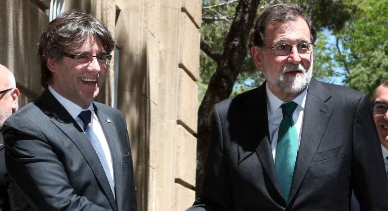 Puigdemont-Rajoy-12mayo2017-EFE.jpg