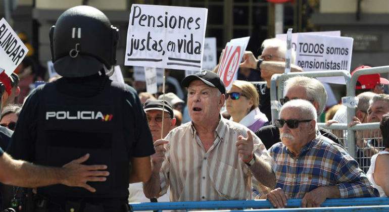 pensionistas-congreso-efe.jpg