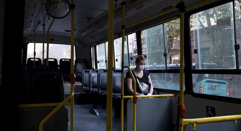 autobus-vacio-argentina-bloomberg-770x420.jpg