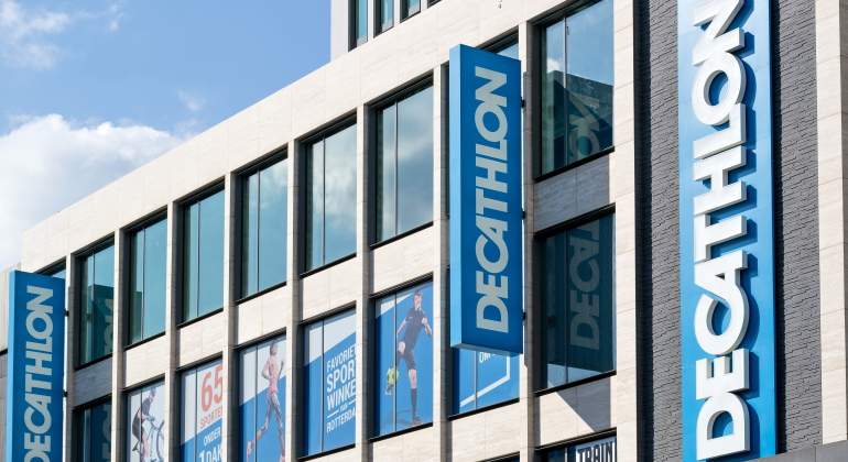 decathlon-travel-agencia-viaje-dreamstime.jpg