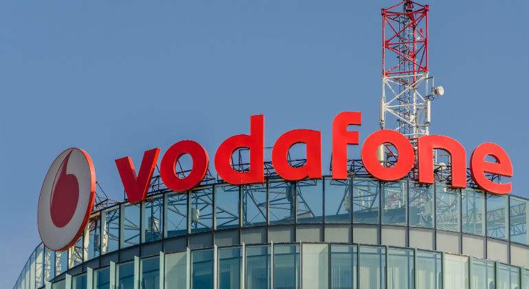 VODAFONE1111111111.jpg