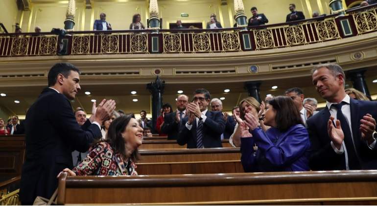 sanchez-pedro-mocion-congreso-entrando-efe.jpg
