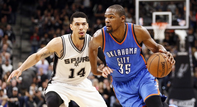 Durant-Spurs-2016-reuters.jpg