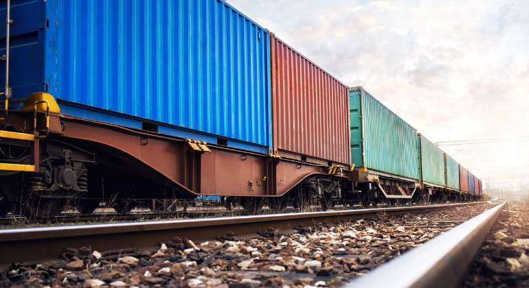 770-420-tren-mercancias-transporte-istock.jpg