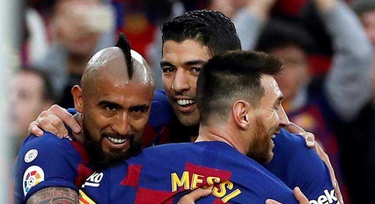 suarez-messi-vidal-celebran-alaves-efe.jpg