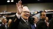 Las nuevas y sorprendentes apuestas de Warren Buffett: ¿en qué compra y vende el afamado inversor?