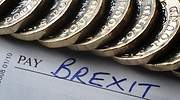 El Banco de Inglaterra arrastra a la libra tras rebajar el crecimiento a mínimos de una década