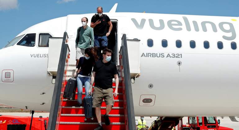 baleares-turistas-coronavirus-aeropuerto-reuters.jpg