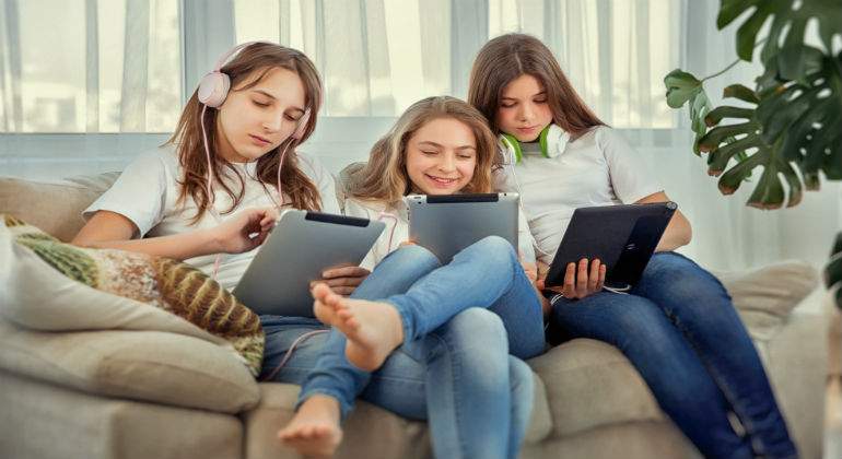 redes-sociales-jovenes-defini.jpg