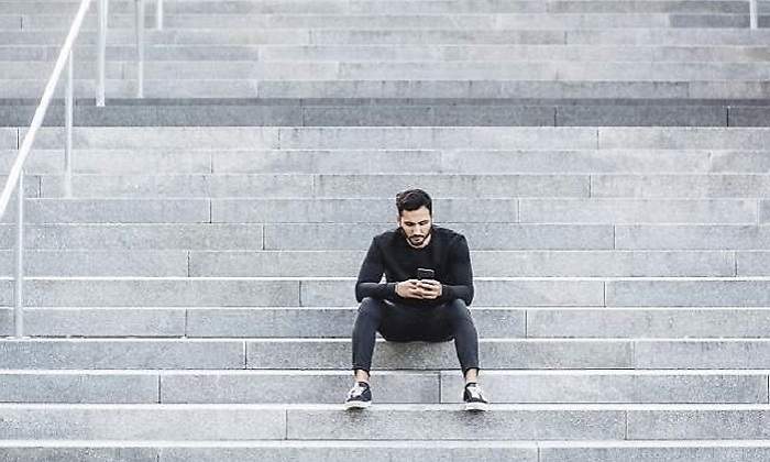 700x420_joven-sentado-getty.jpg